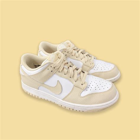 nike dunk in oatmeal